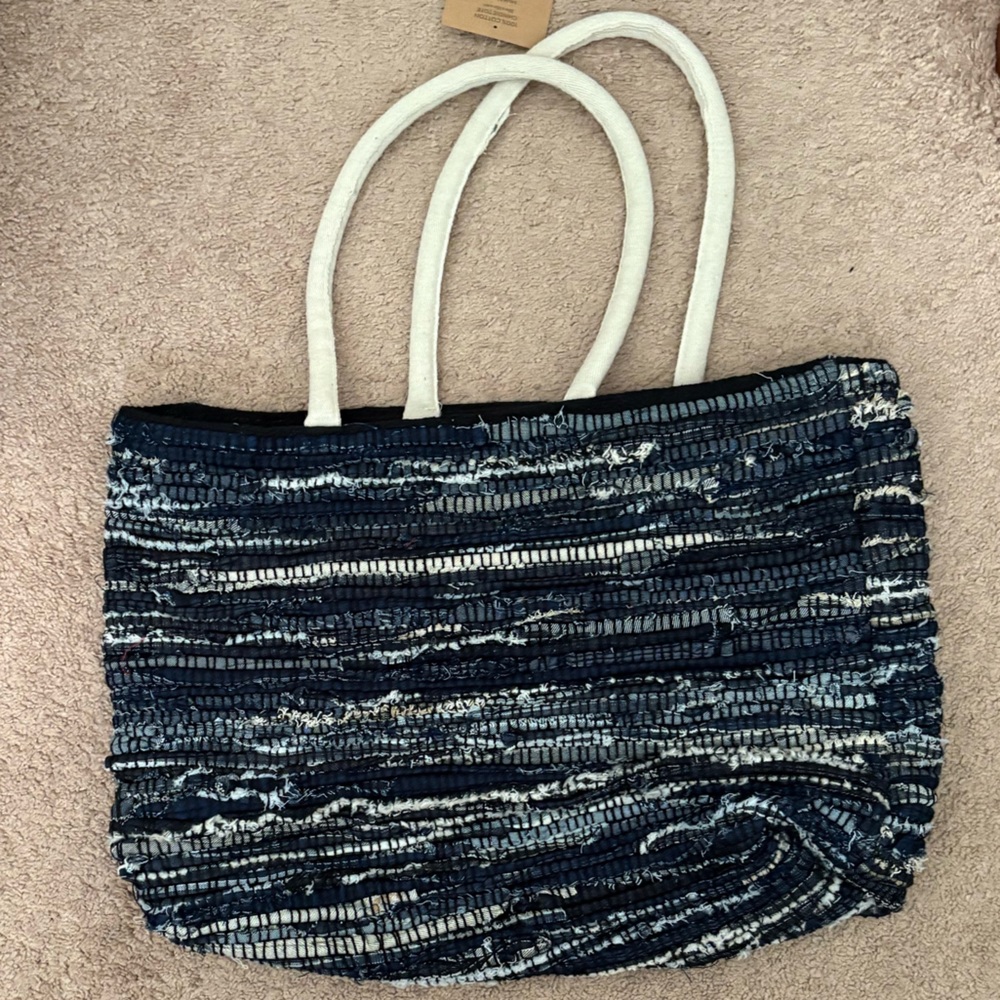 Stylish Blue and White Tote Bag